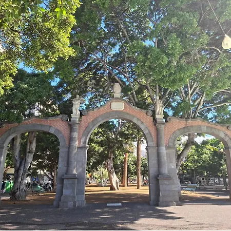 Διαμέρισμα Castillo 17 Parking Incluido *